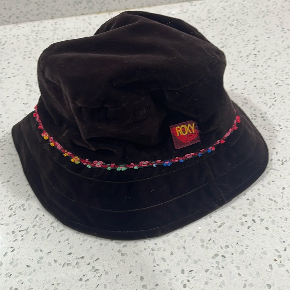 Vintage Roxy bucket hat